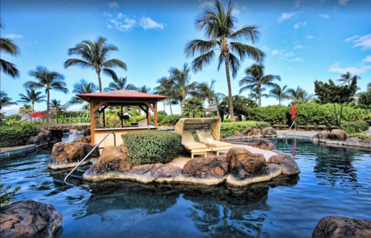 Apartment 2 Bedroom Ocean View Luxury Resort Condo With Extra Large Balcony Lāhainā