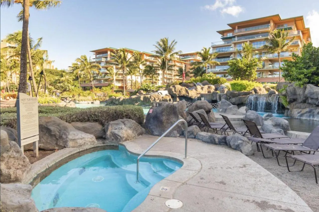 2 Bedroom Ocean View Luxury Resort Condo With Extra Large Balcony Lāhainā